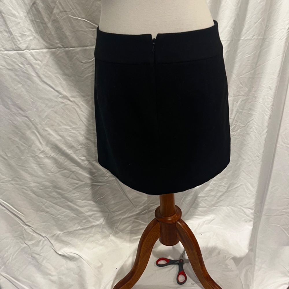 J.Crew Classic Black Wool Women's Skirt w/ Pockets - Picture 3 of 6